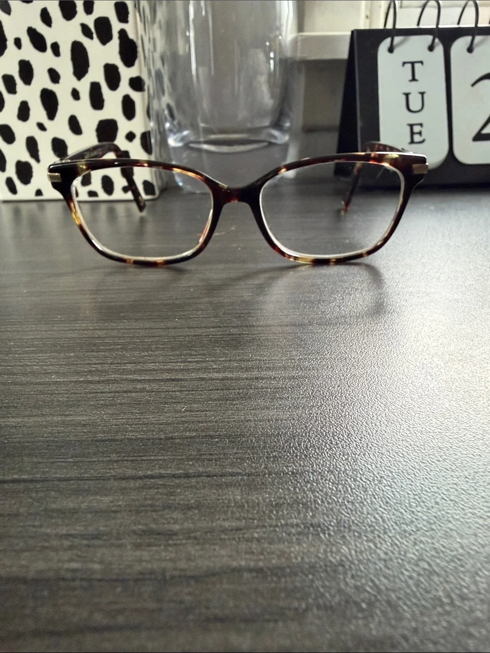 Marc Jacobs stylish square
